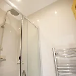 4 St Thomas's House With Parking Sleeps Up To 6 Guests Апартаменты Йорк