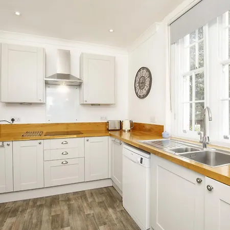 4 St Thomas's House * York